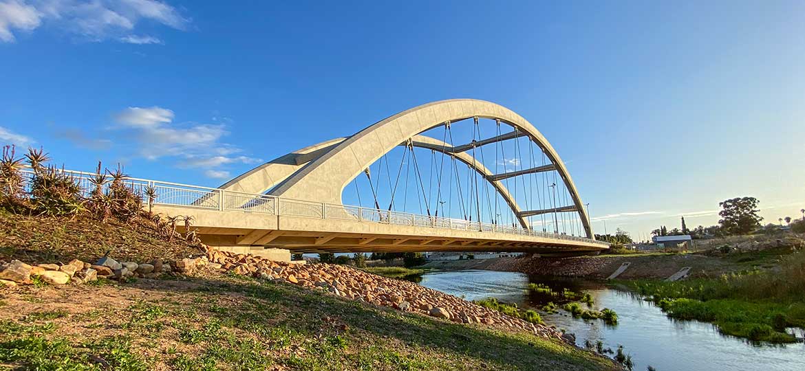 Upgrading of Cogmans kloof Pass between Ashton and Montagu (Ashton Tied-Arch Bridge)